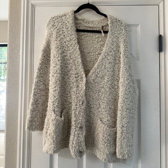 FREE PEOPLE Nubby Cream Super Soft Cardigan Sweater Size Small - Picture 2 of 9